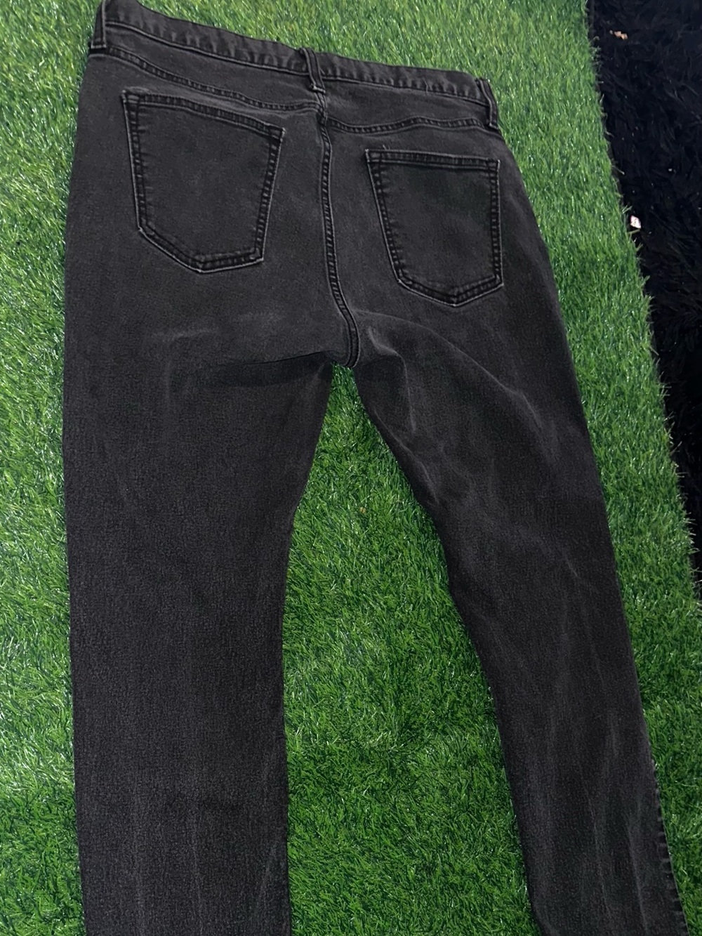 Old Navy Men's Black Skinny Jeans